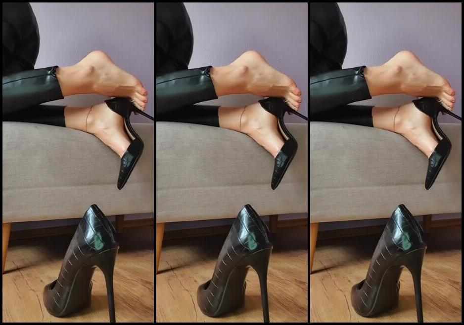 Sofiastoe Aka Sofiastoes Onlyfans How S The View Back There You Seem To Be Enjoying Yourself I