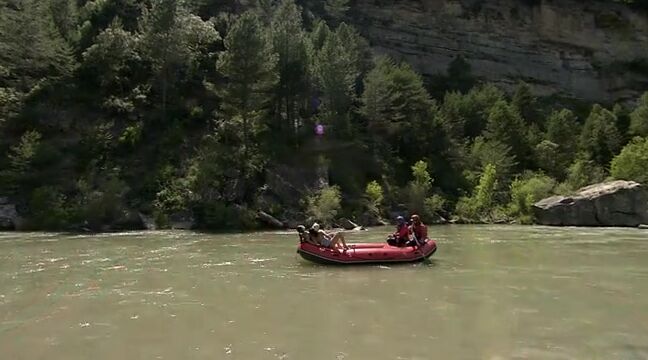 Private - Waterbabes [les] 400p Mix