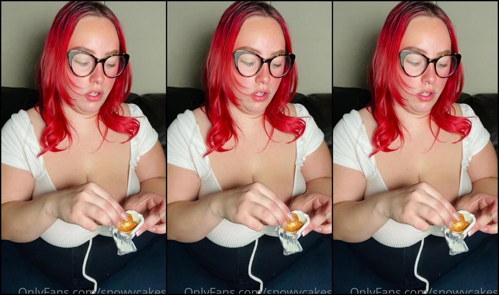 Snowycakesy Just A Simple Video Of Me In Skin Tight Jeans Recording Some Content For Ig Shaking My A