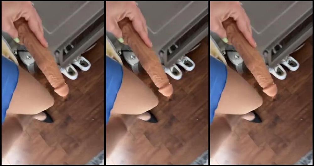 Nylonskitten Nicknamed Nylonskitten 03 14 2023 Onlyfans Video Video Spend A Little Bit Of Your Lunch Break With Me Today We Can Skip