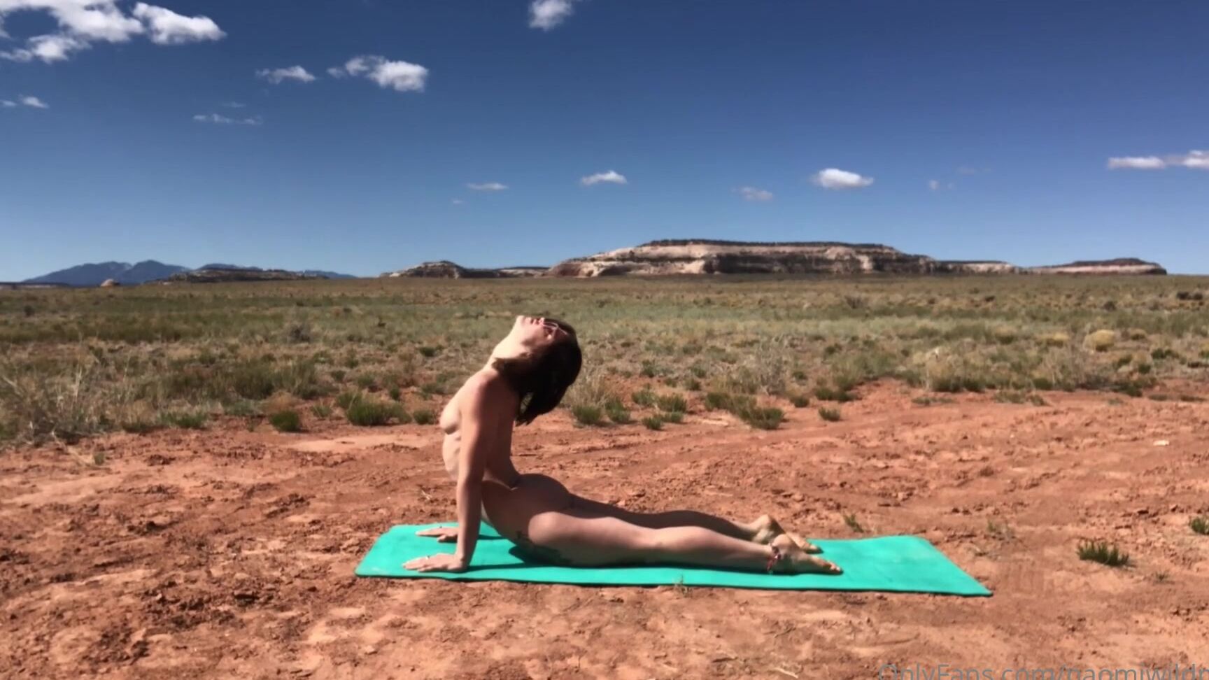 Naomiwildman Please Like All Of My Posts Friends It S An Easy And Free Way To Show Support And Help