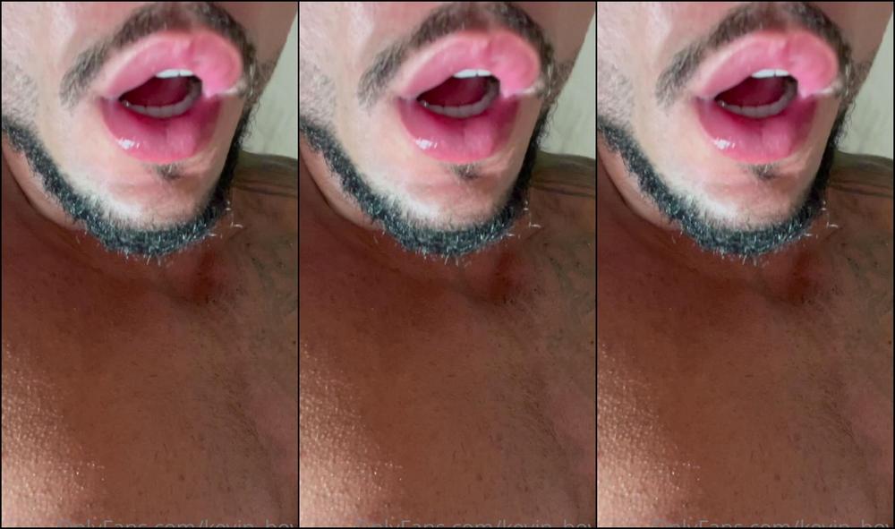 Kevin Boyx Hi Big Cumshot Before To Sleep Always Like To Have Sex Or Play With