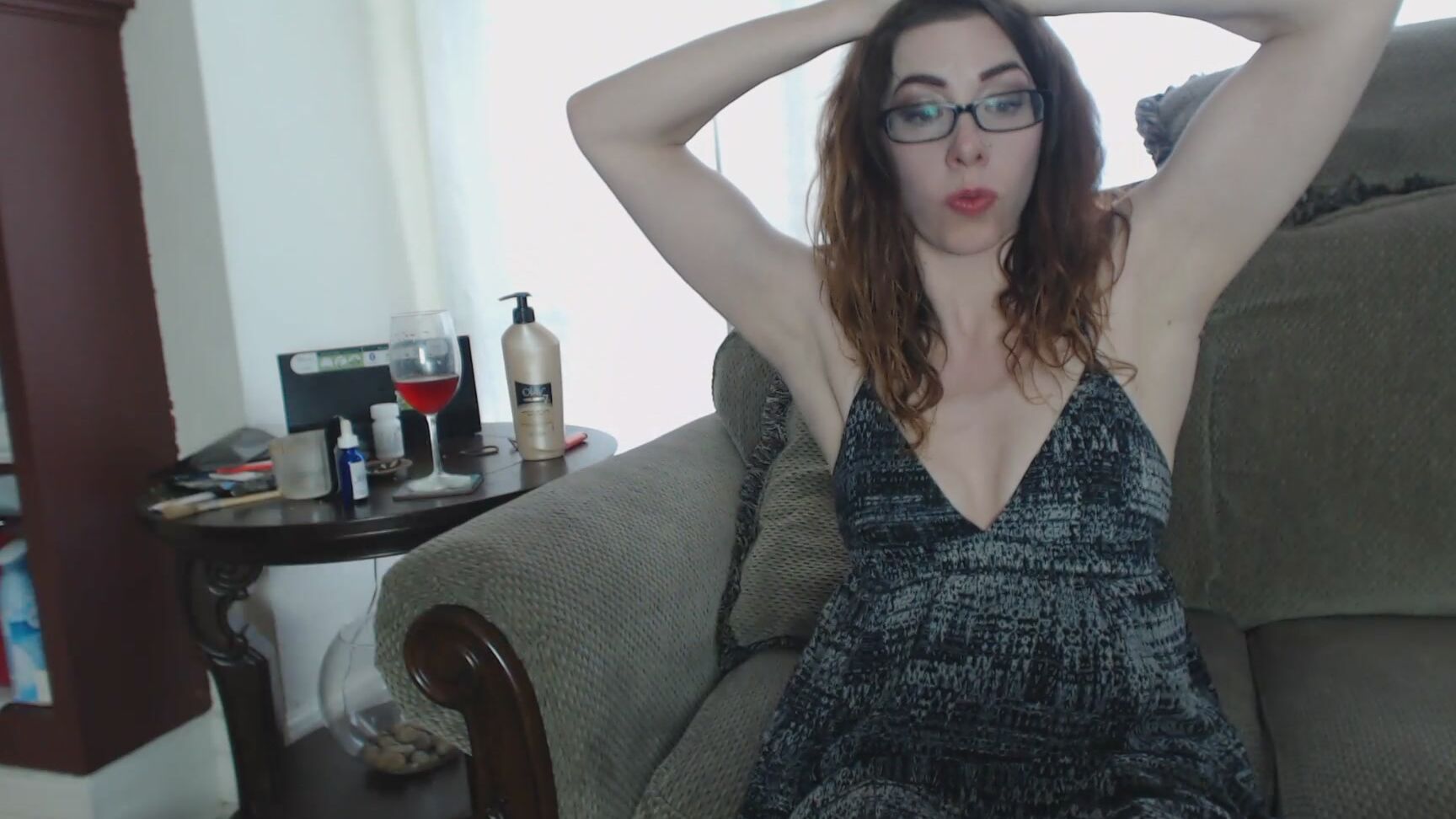 Canadiansammy Sammy Flexes Her Biceps