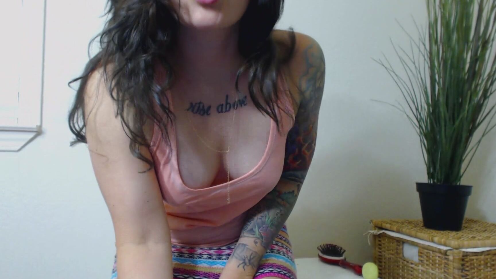 Goddess Green Eyed Financial Dominatio Summer Skirt