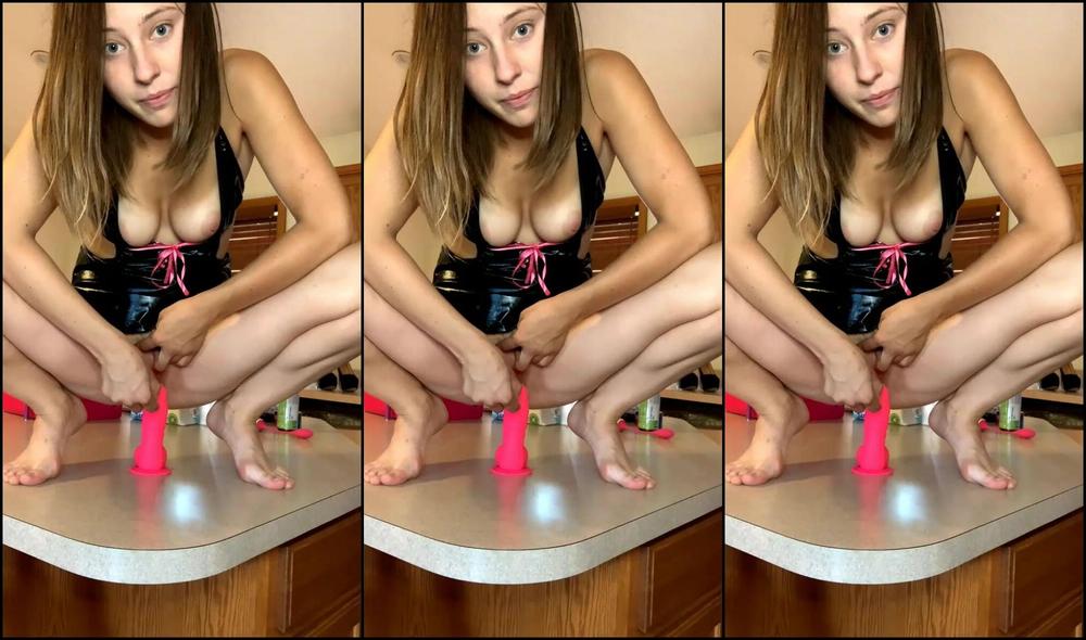 Michiganmami Stream Started At Pm Kitchen Fuck