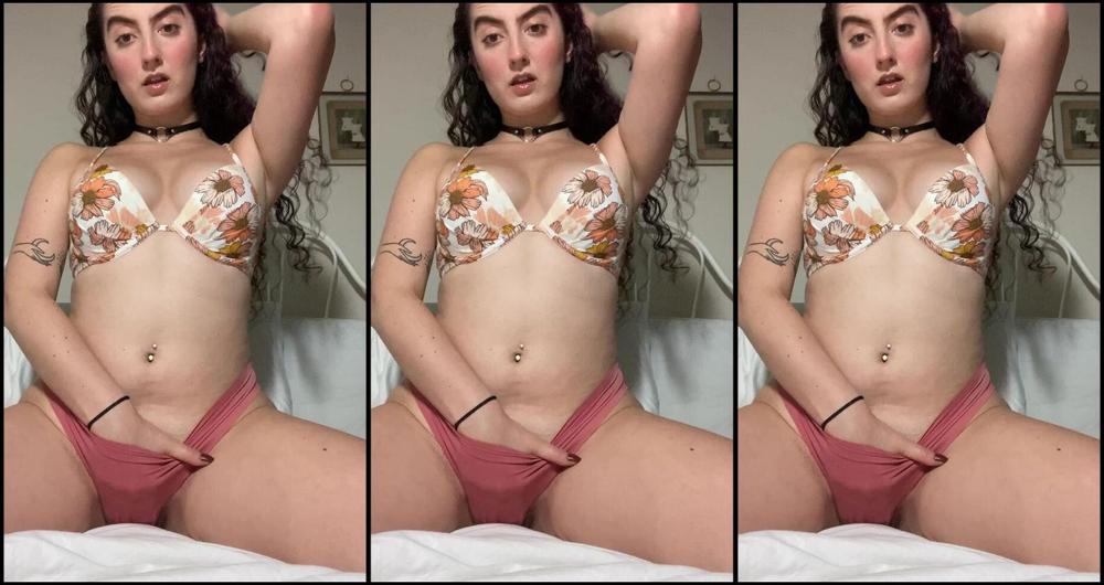 Amateur Solo, Bra & Panties, Orgasms cumming in my panties ManyVids