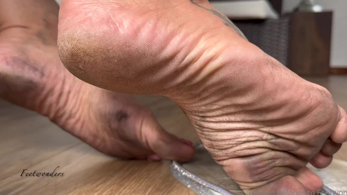 Feetwonders Onlyfans Tea Break Dirty Feet Flip Flops And Spit Xh0P
