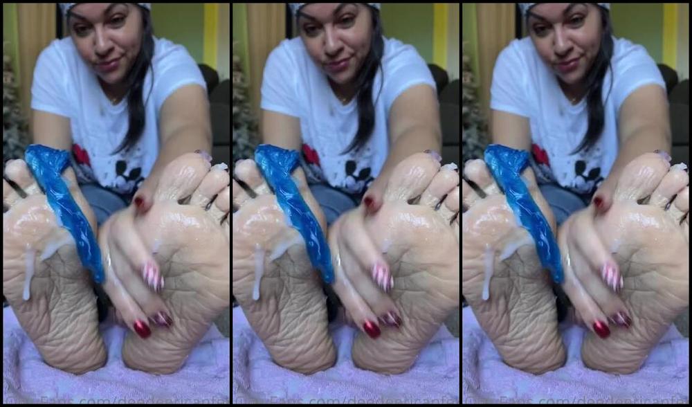 Deedeericanfeet Onlyfans As Requested Condom Tease With Jizz