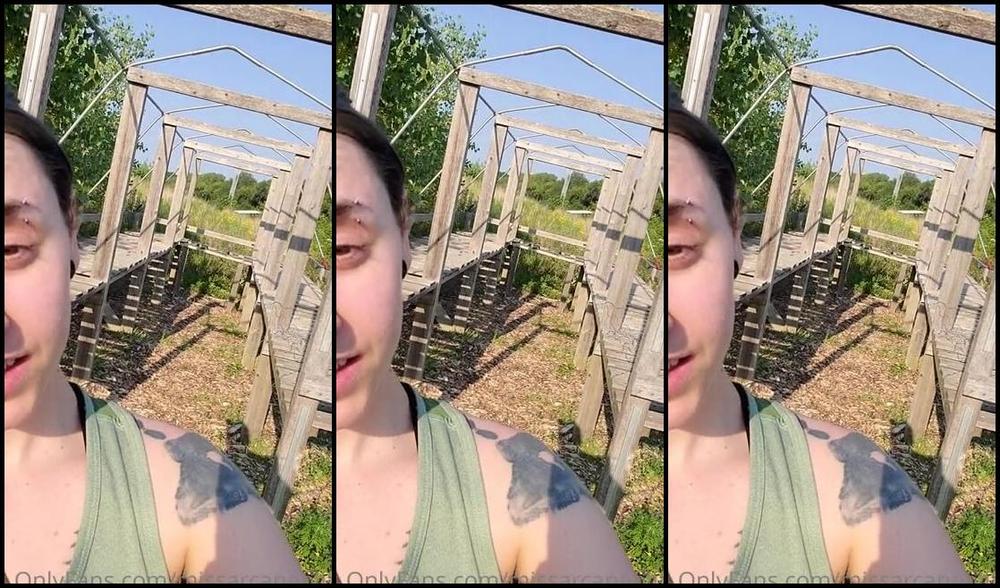 Missarcanaplus Nicknamed Missarcanaplus Onlyfans The Garden 2