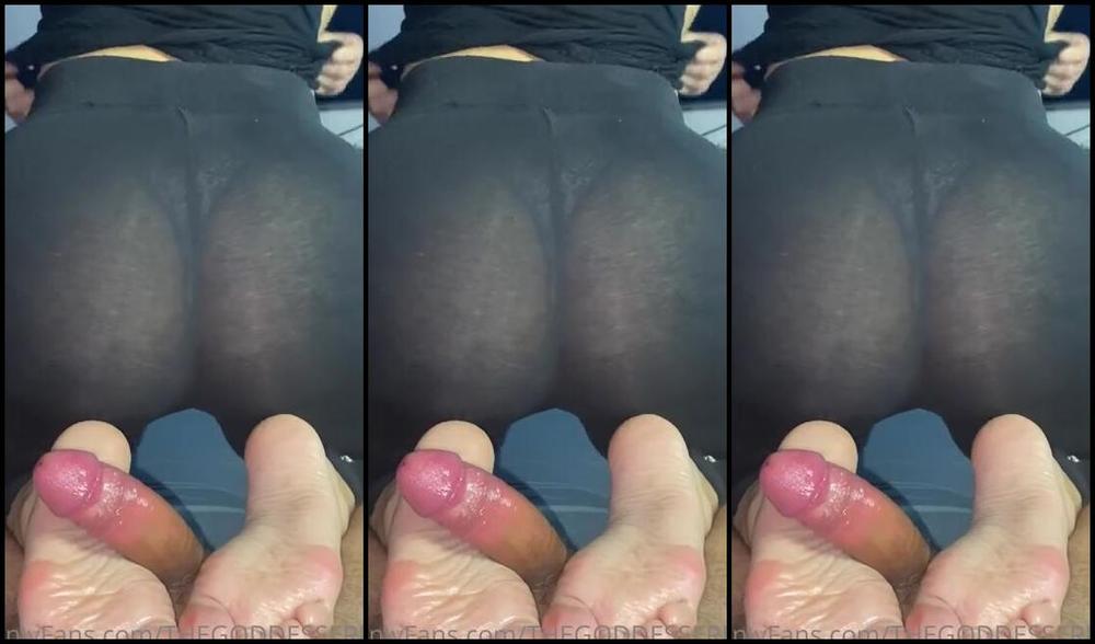 Erin Aka Thegoddesserin Onlyfans I Completely Love Making A Man Cum With My Feet Thin Leggings Oily Footjob Watch Me Get Those