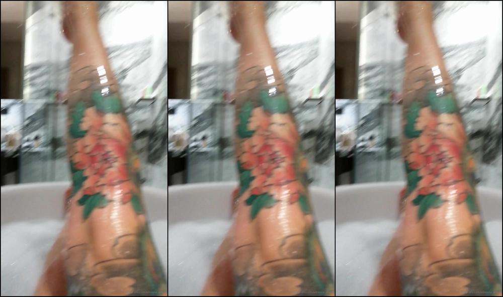 Adreena Angela I Love To Bathe In Hotels My Poor Tired Feet Need It I Love A Man To Bathe Me And Rub M