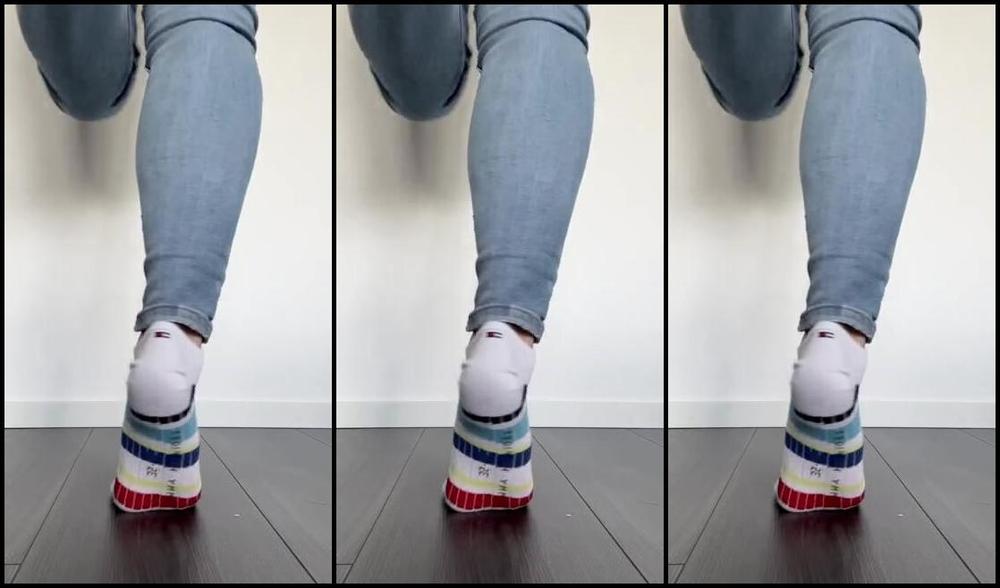 Sarina Jones Nicknamed Sarinajones 08 22 2023 Onlyfans Video You Like White Socks For Sure But Do You Like Them When Theyre Striped And When