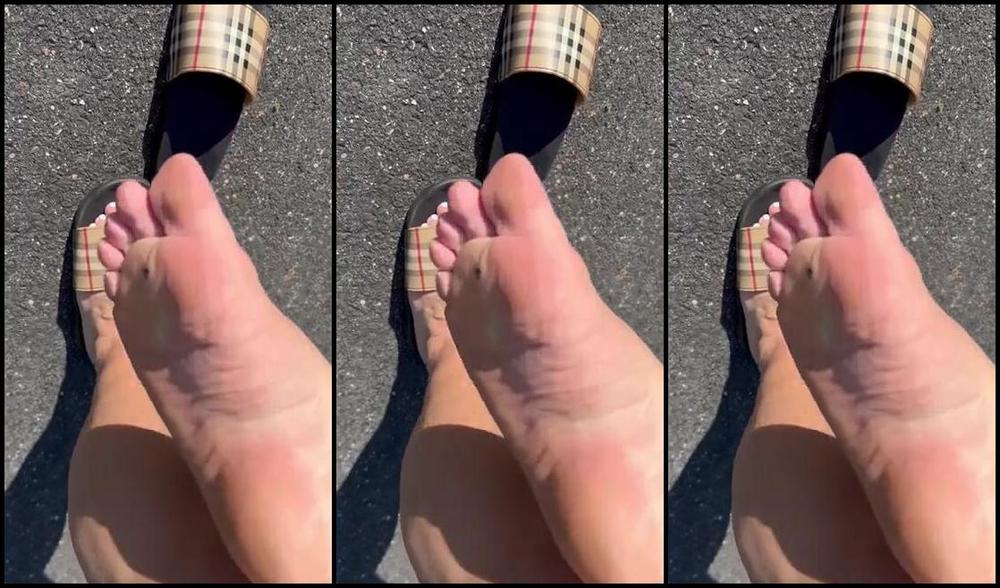 Coco Bella Nicknamed Cocobellafeetz Onlyfans 05 25 2024 How My Soles Look In The