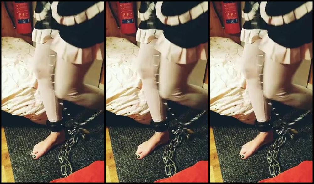 Frejas Submissive Feet Nicknamed Frejassubmissivefeet Onlyfans What If You Decided To Hold Your Little House Keeper Captive Would She Be A Good2