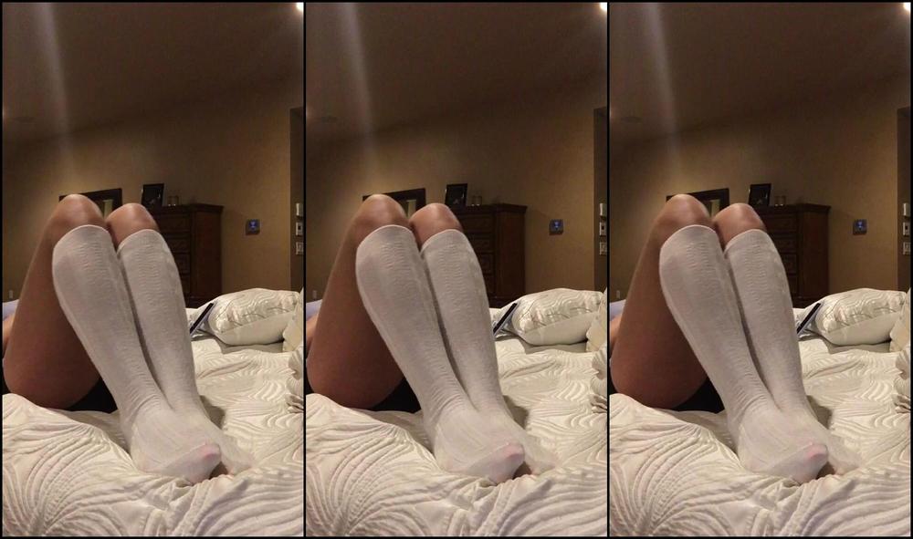 Theenchantressb Knee Highs For The Win