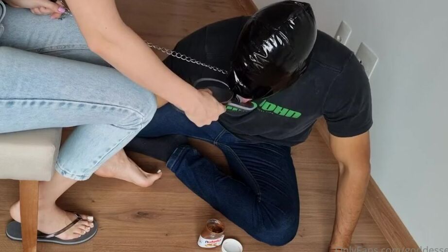 Goddesselisaa Onlyfans Just Thank Me For The Way I Feed You My Pet