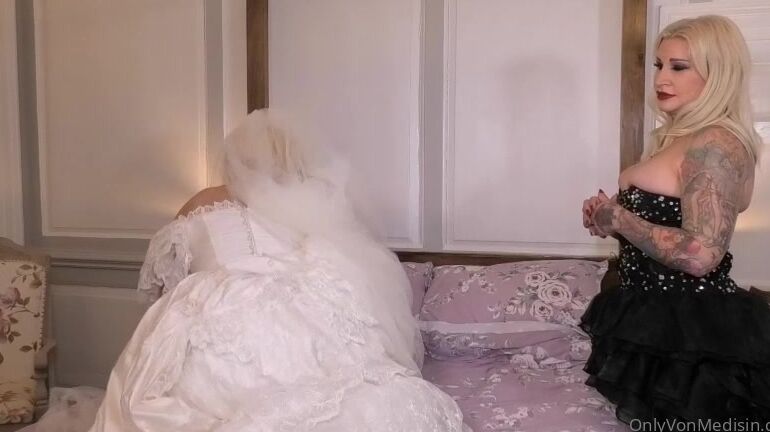 Avavonmedisin Sissy Is Now Tightly Locked In Chastity After Thinking It Would Be Having Fun On Its Weddi