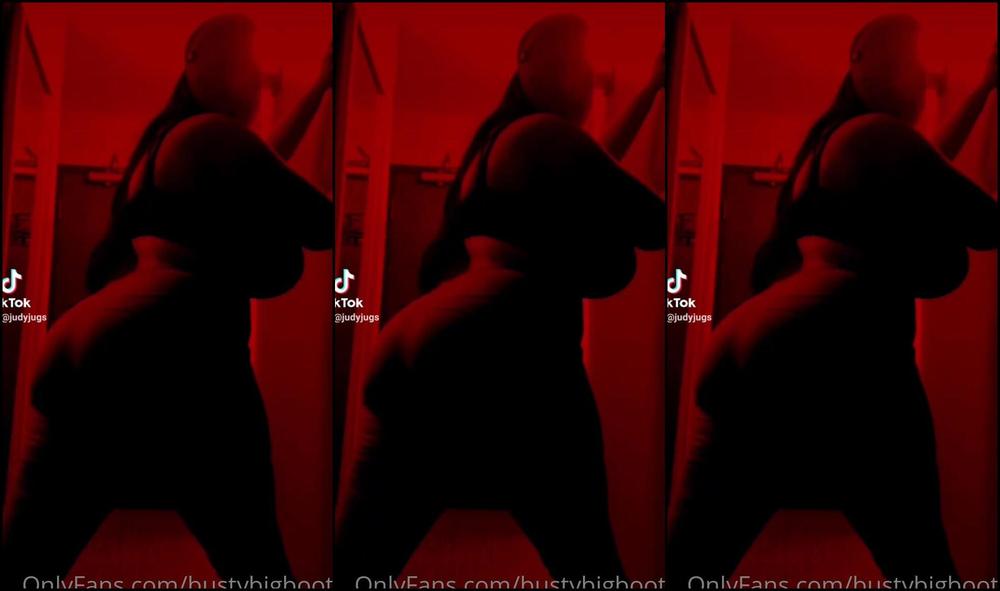 Bustybigbooty 2037123324 02 20 2021 3876195