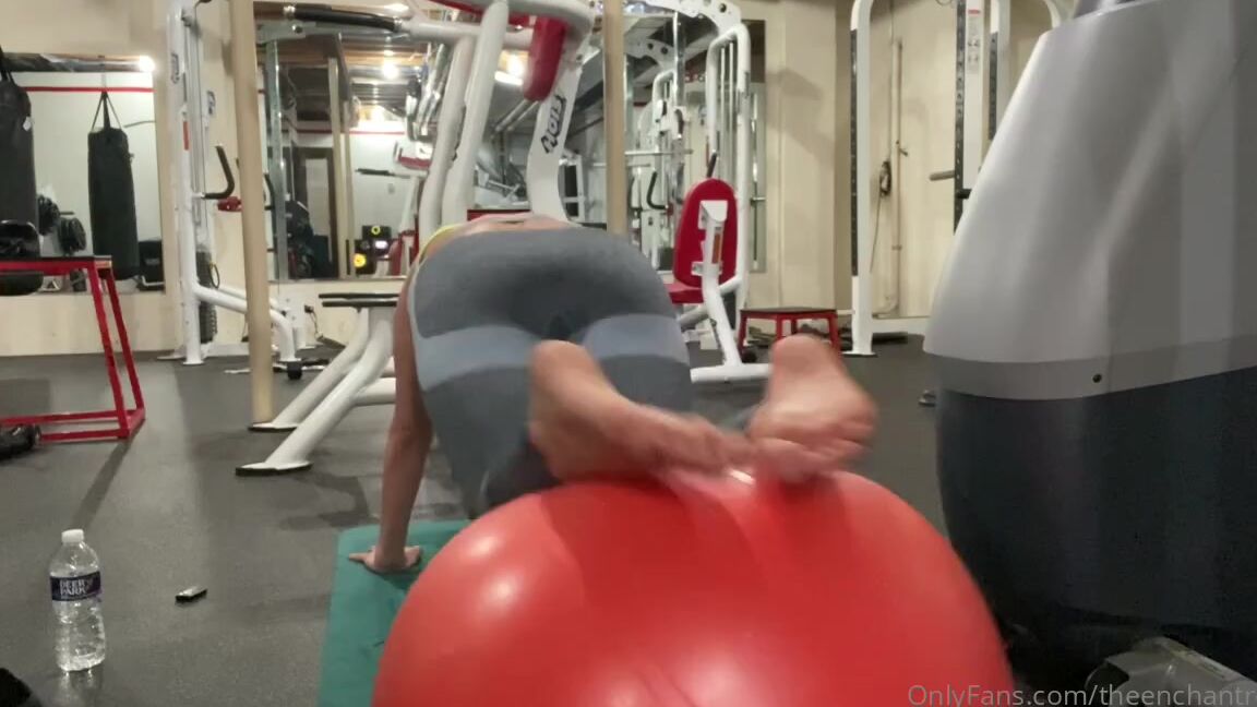 Theenchantressb Nicknamed Theenchantressb Onlyfans Lets Workout