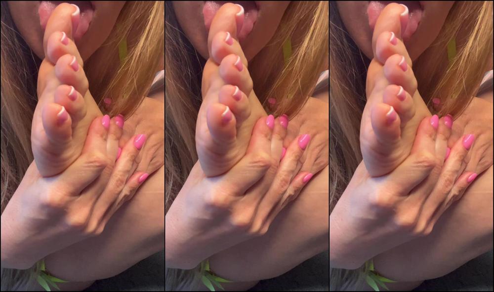 Simplymilena I M Telling You These Toes Are Delicious