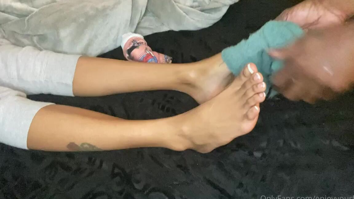 Enjoyyourfetish Onlyfans Prep Toe Cracking With Tenlittoesp