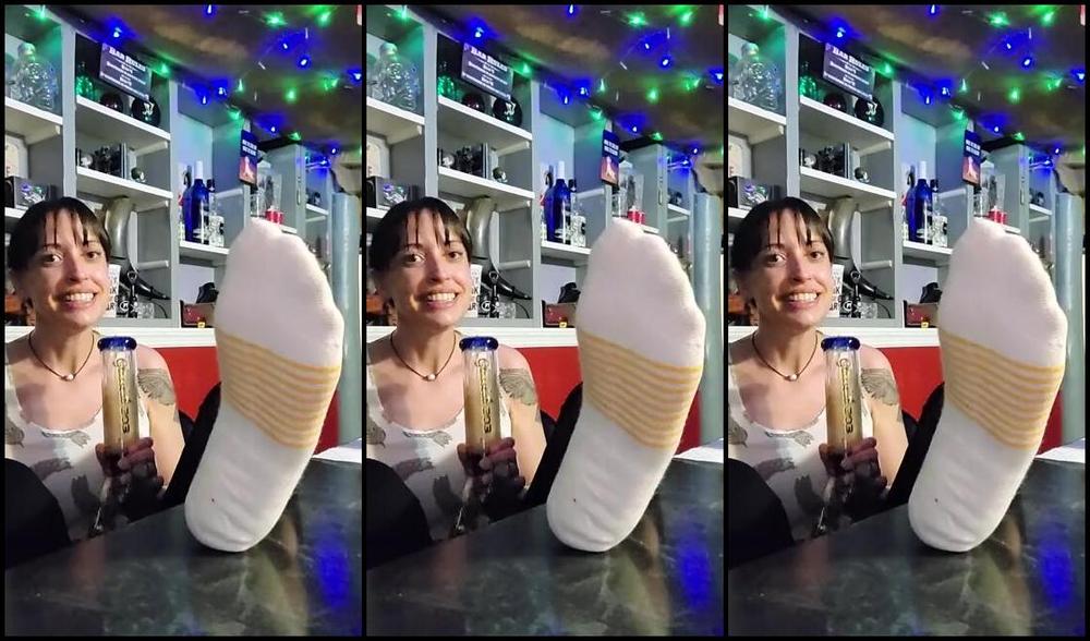 Crystal Paris Nicknamed One Lonely Foot 06 27 2025 Onlyfans Video Randoms From The Week Dzws