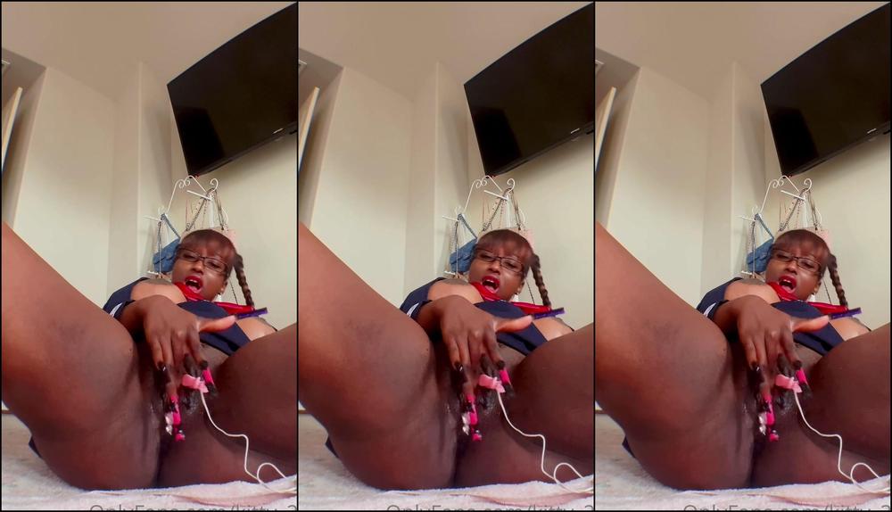 Kitty Do U Like When I Squirt