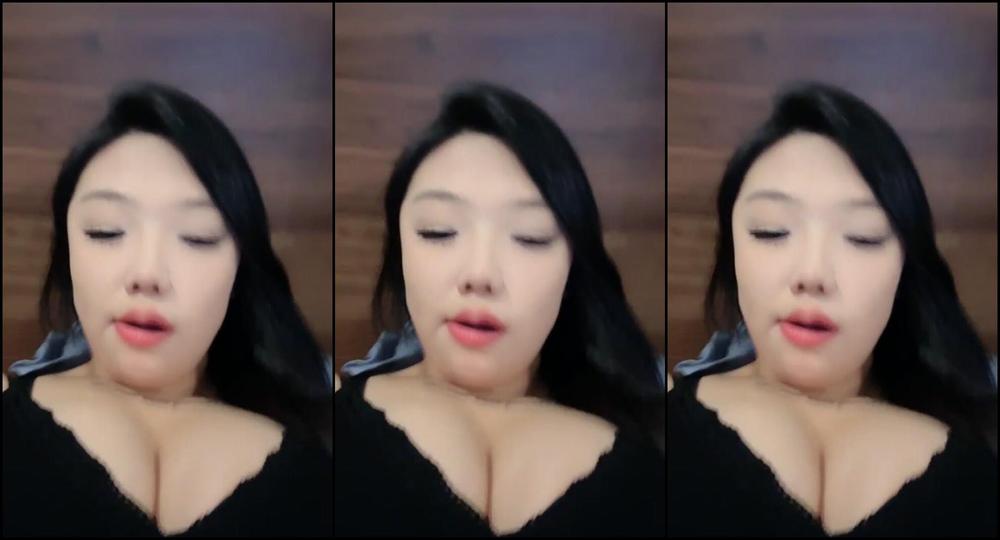 Asian Domestic Zone Self Filmed 04741