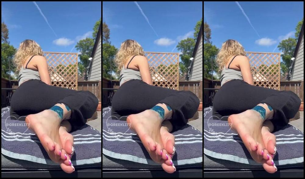 Greek Goddess Li Aka Greekli77 05 17 2024 Onlyfans Video Trying To Soak Up Some Sun While I Can My Golden Soles Love Being Outdoors