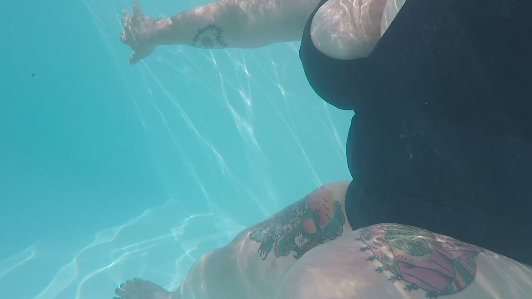 Isaluvbbw 2924264196 06 29 2023 Manifesting My Hiposexypotamus Era While Swimming Gracefully Not Under Water And Eating Watermelon