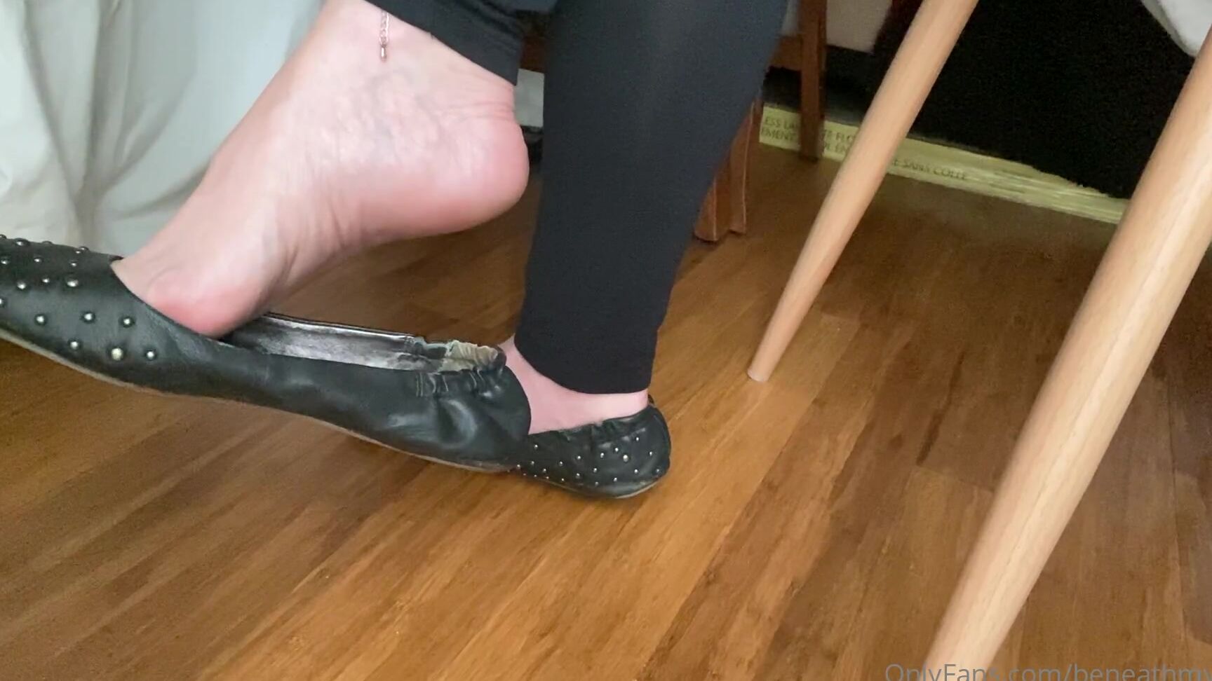 Beneathmytoes Working And Wearing Flats Under My Desk It S Like You Re Sitting Beside Me Watching A