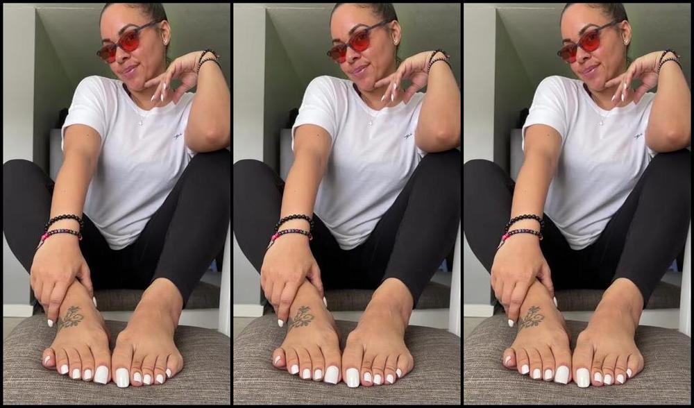 Deedeericanfeet Onlyfans New Pedi Mani Color Cocaine White Yes It S That Color That Allll Women Love To Use On A Daily