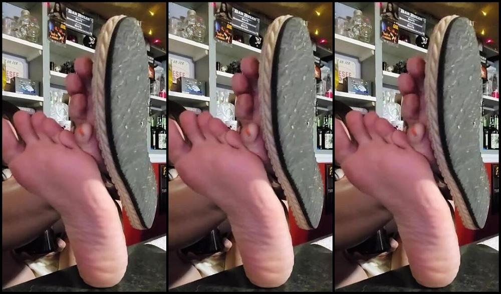 Crystal Paris Nicknamed One Lonely Foot 08 22 2025 Onlyfans Video Randoms From The Week R4Xr