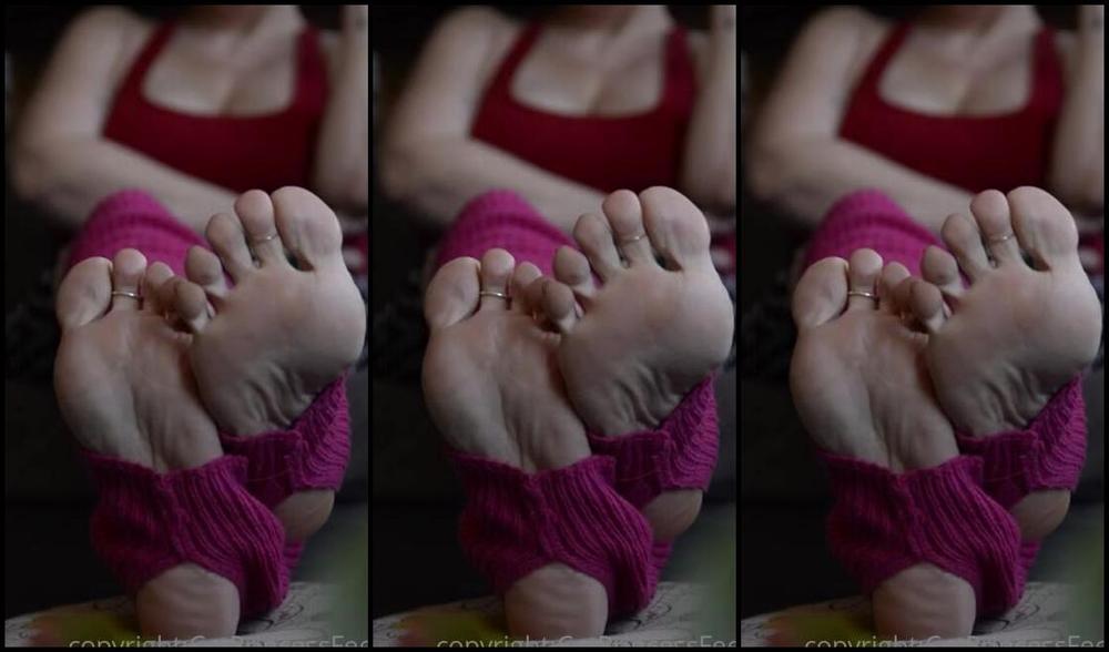 Catprincessfeet Onlyfans Fuck Or Suck 2Min Clip To The Right 2