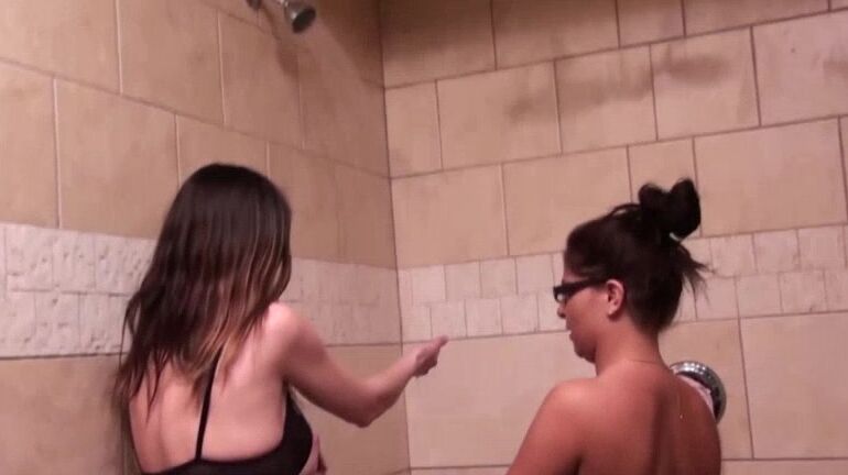 Shower, Shower Scenes, Lesbians marie madison a shower with rachel porter ManyVids