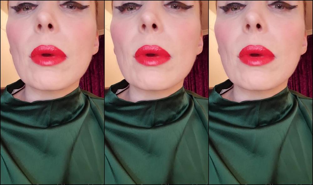 Mistressmarks The Bedtime Joi Lypnotised Karla Won The Joi Topic By Replying To Me First It Was That Easy Enjoy