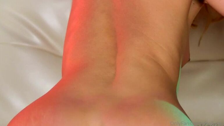 Hollyrandall Enjoy This Retro Themed Set As Aaliyah Love Takes Us Onlyfans XXX