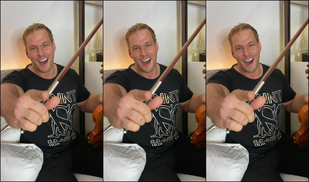 korinakova-02-11-2019-80119118-having-fun-in-the-hotel-room