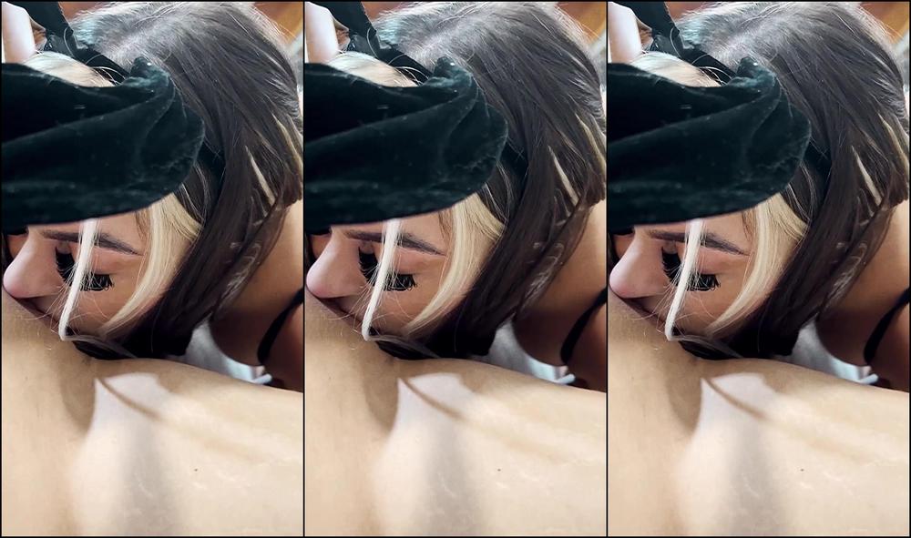 Queeniegeevip Just A Pair Of Horny Bunnies With Kari Mercaceli