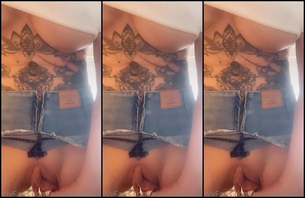 Nicoledupapill Having Some More Fun With My Glass Dildo Xx