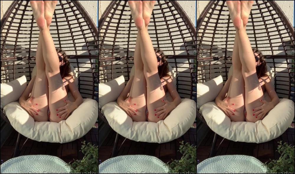 Eva De Vil Video Come Beg At My Toes Beta Boy September