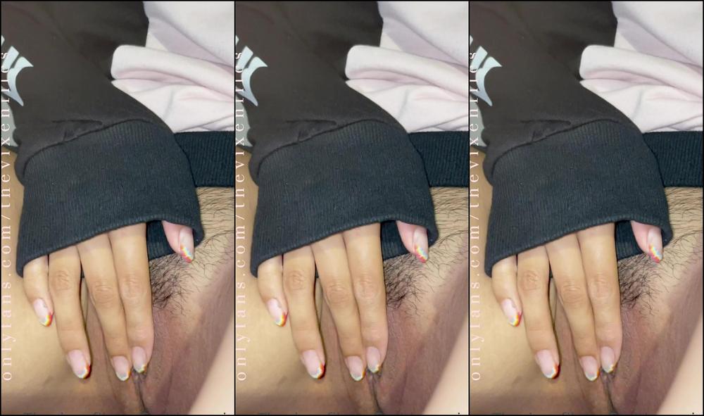 thevixenfiles-14-09-2021-2220136431-do-you-like-watching-when-i-play-with-myself