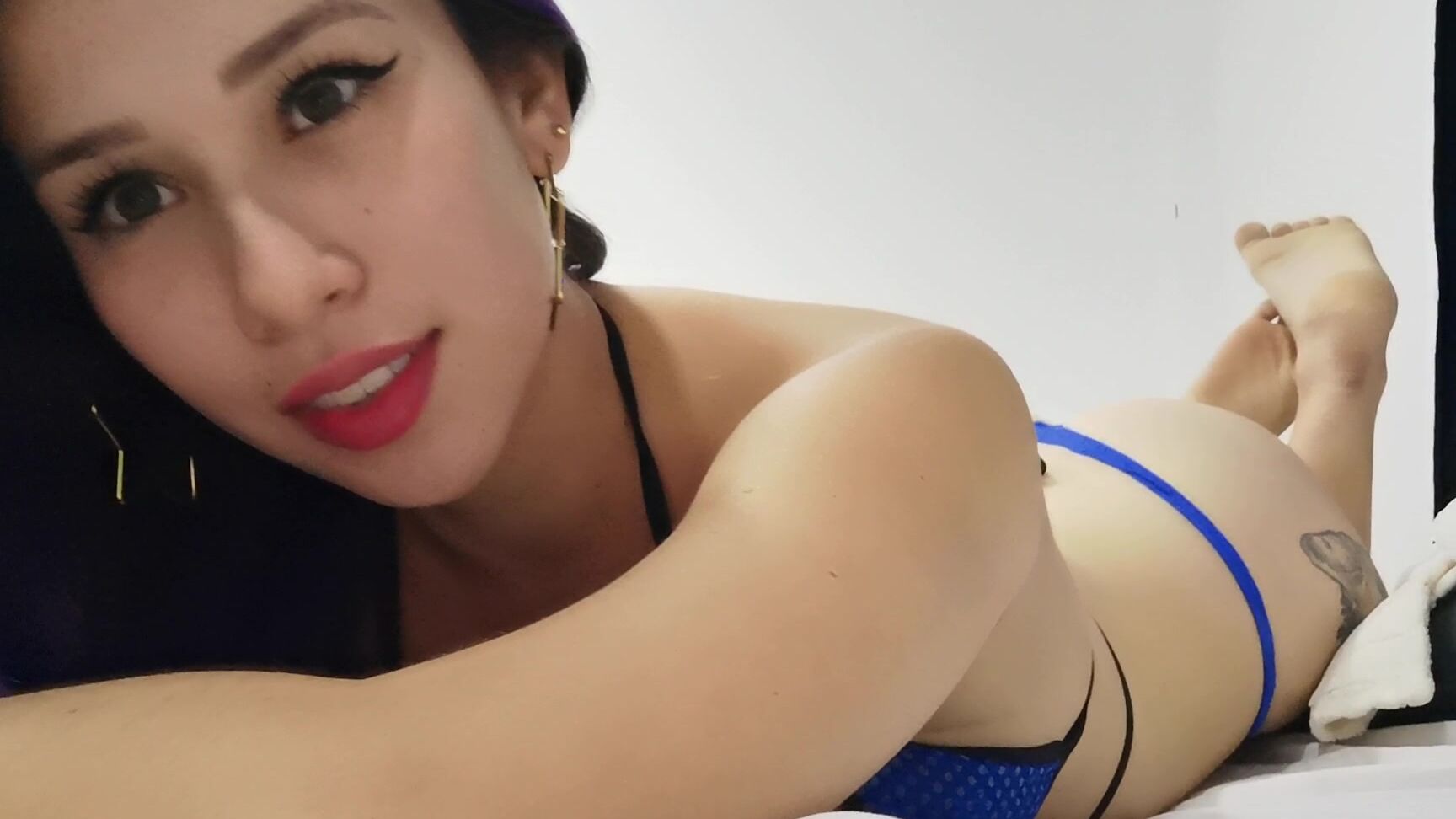 Katty Blake Foot Fetish Lick Spit Tease