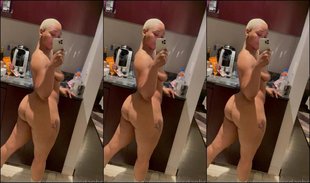 Daphne Thickass Onlyfans 65