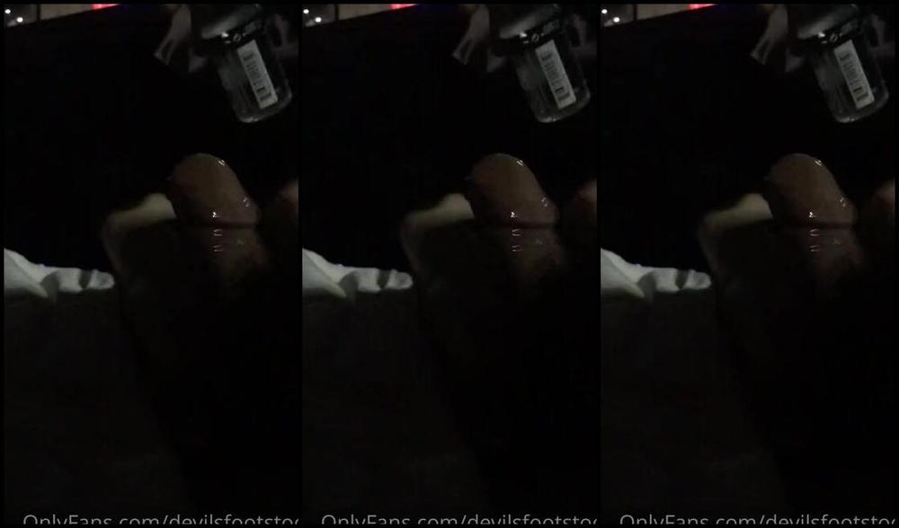 Devilsfootstool Onlyfans Grocery Store Girl Footjob2