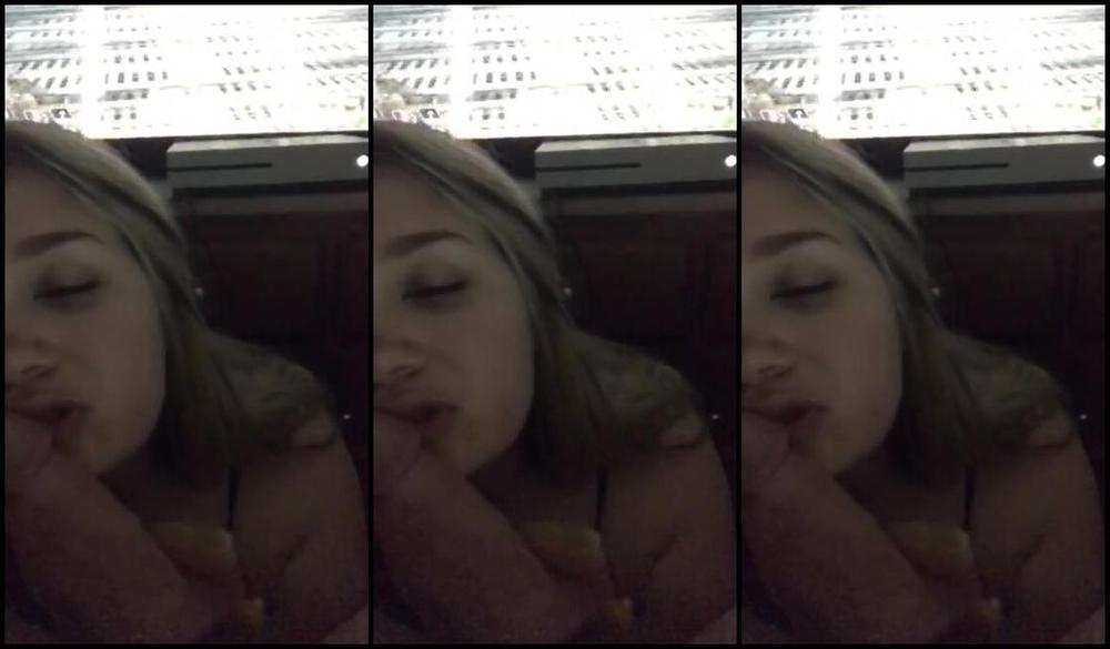 "Mandy Oral" Video Game, While Playing Xbox, Apex Legends, Blowjob, Pov Blowjob, Suggest Mandy Oral Sucking his dick while he is playing the game Apex Pornhub