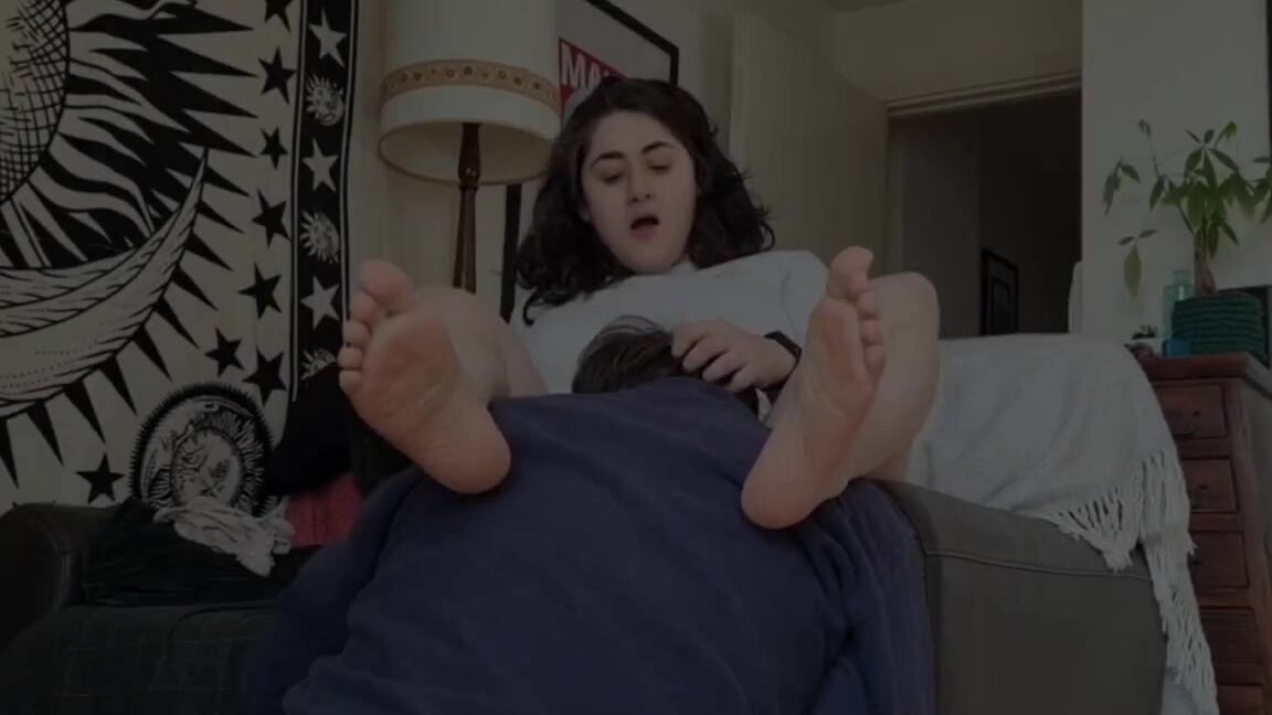 The Foot Dungeon Nicknamed The Foot Dungeon Onlyfans Its Female Supremacy Day So Youre Going To Lick My Wrinkled Soles While I Cum In Balis Mouth Got