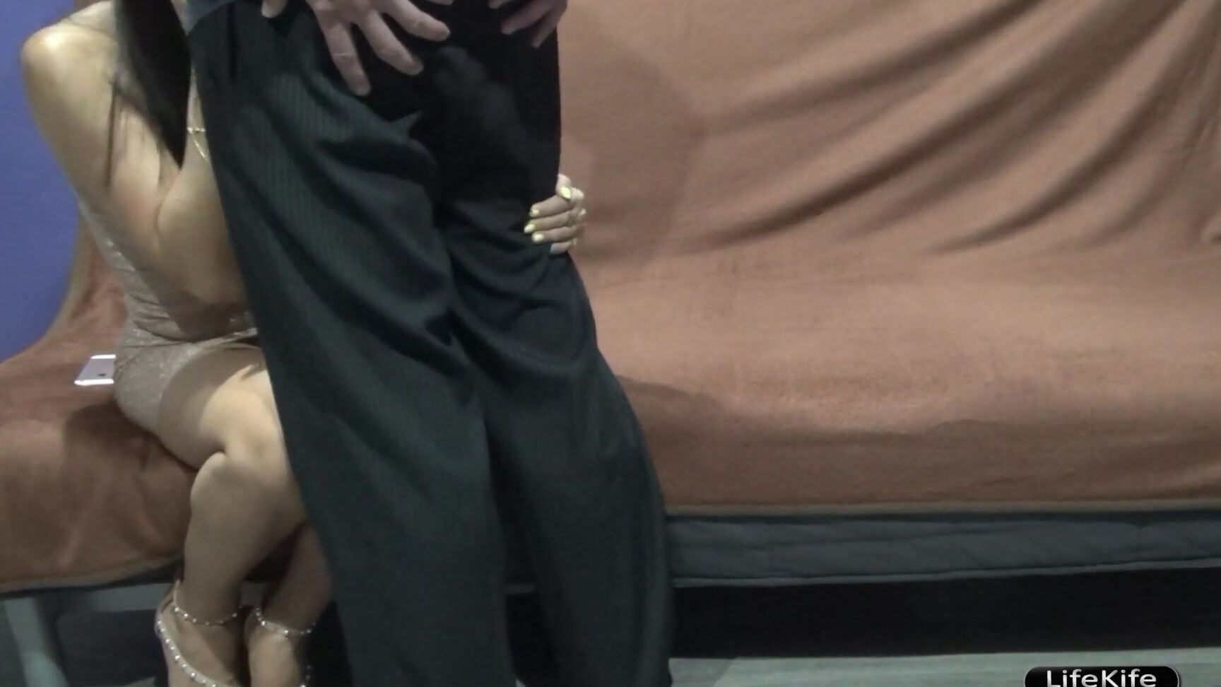 Lifekife Cheating On Her Husband While Talking On The Phone