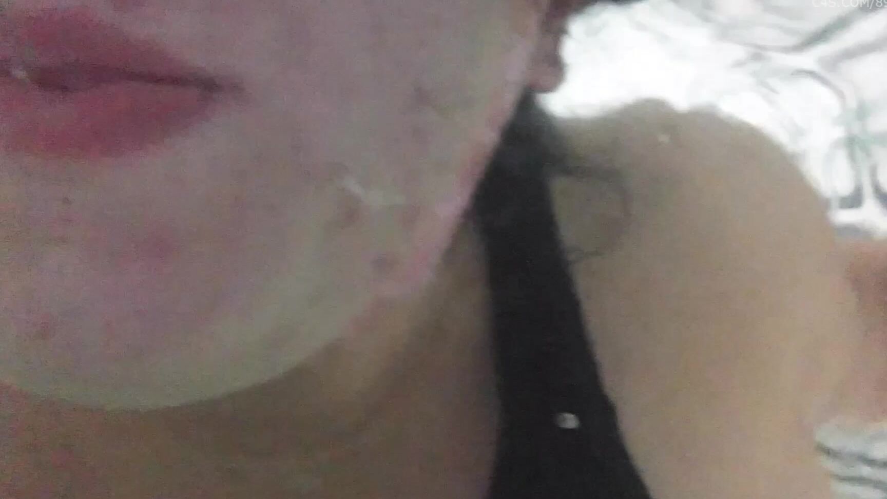 Booty U Blowing Bubbles Underwater