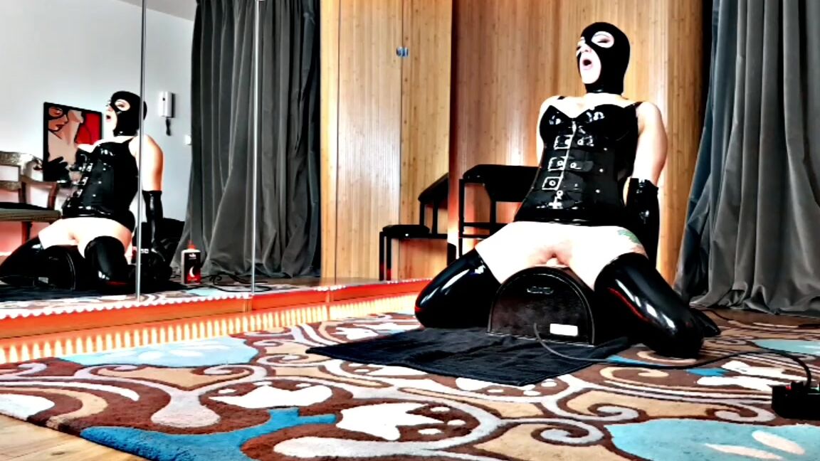 Dominatrix Mistress Evilyne msevilyne 119 OnlyFans